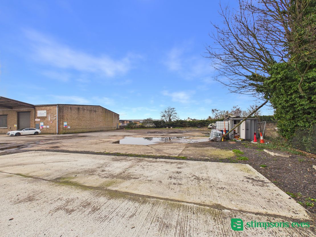 Plot 1 Ampthill Industrial Estate, Ampthill Road, Bedford, MK42 9JP
