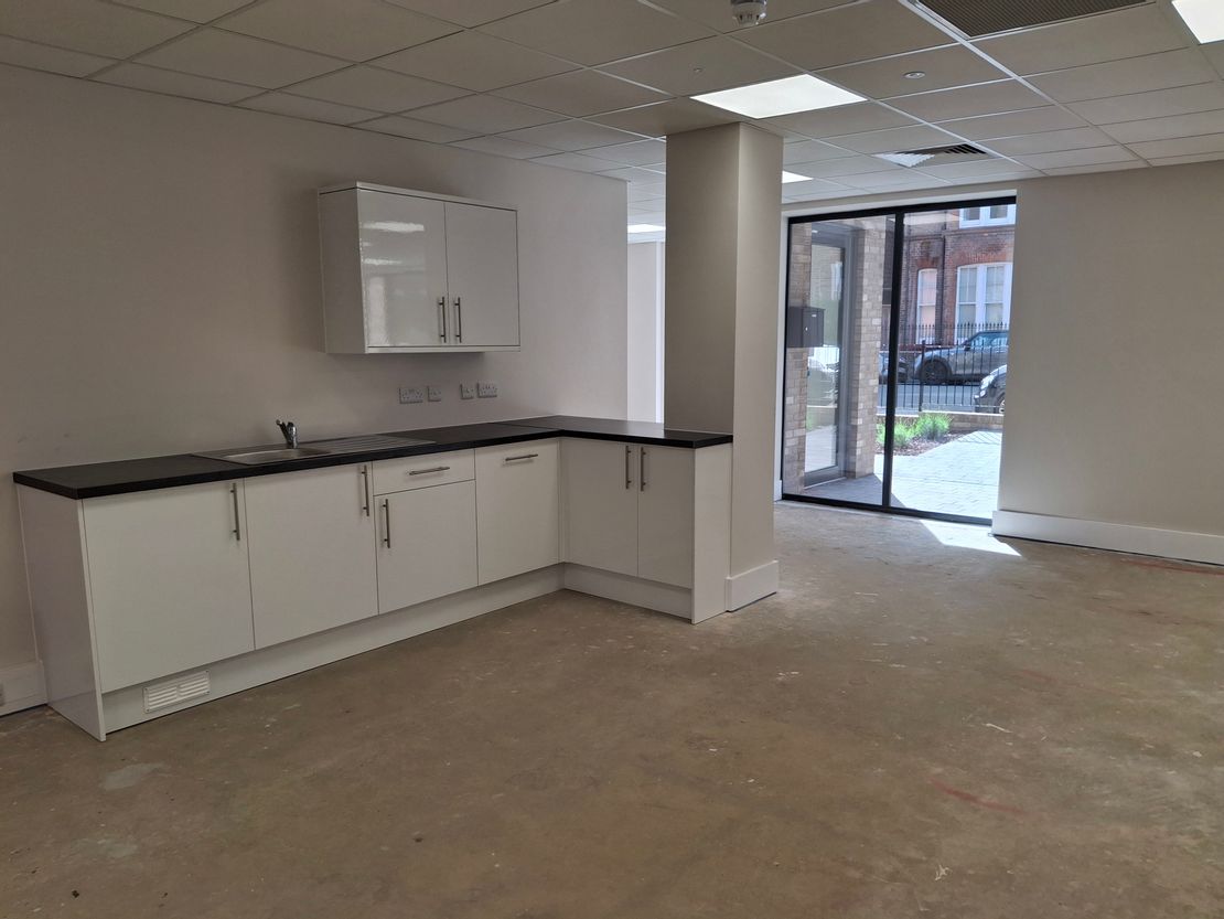 77 Holland Road, Hove, East Sussex, BN3 1JN