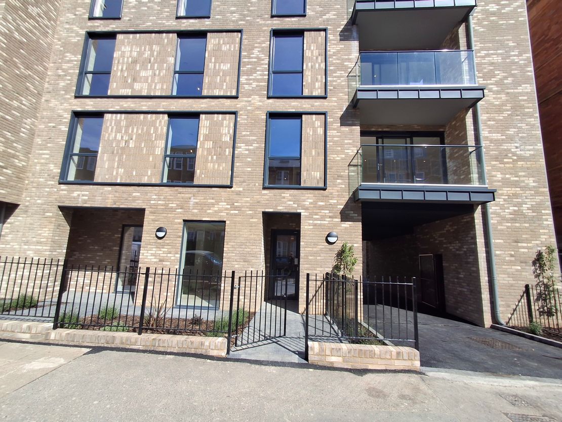 77 Holland Road, Hove, East Sussex, BN3 1JN