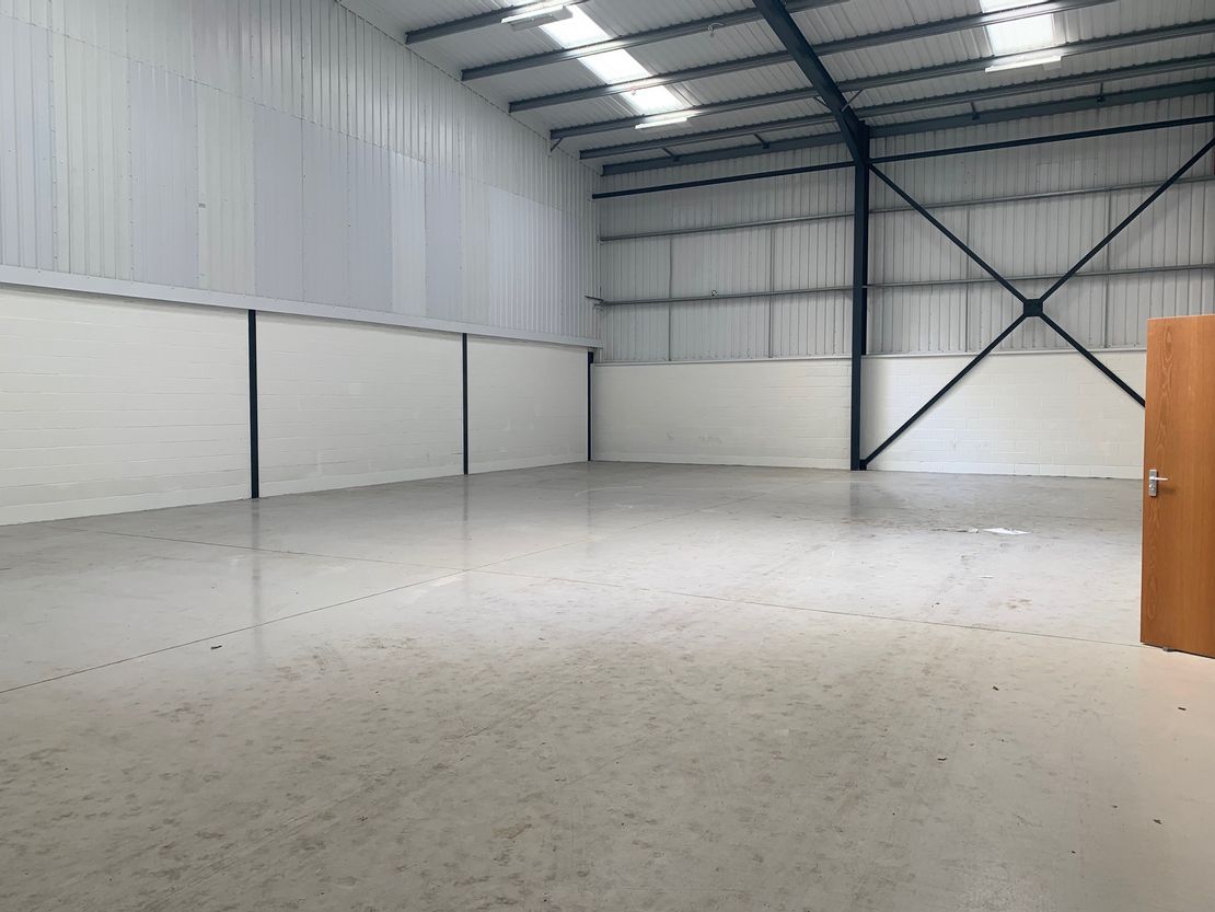 Unit 4 Solent Gate Industrial Estate, Speedfields Park, Fareham, Hampshire, PO14 1TL