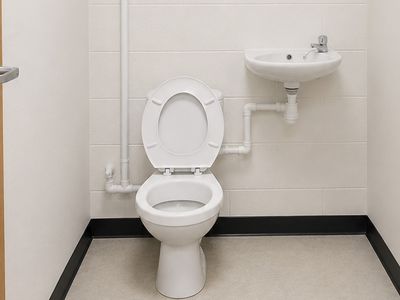 Property Image for Unit 2 Great Western Close, Birmingham, West Midlands, B18 4QG