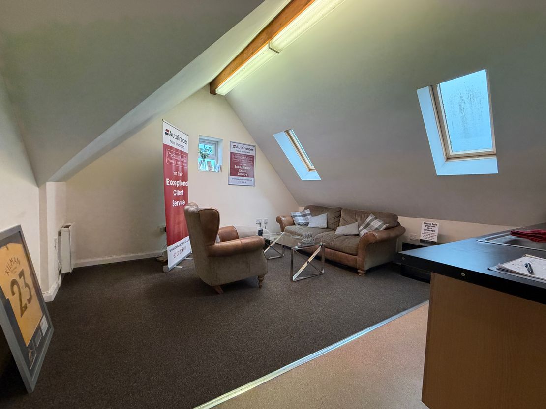 21a & 21b Hardy Croft, Wakefield, West Yorkshire, WF1 4DN