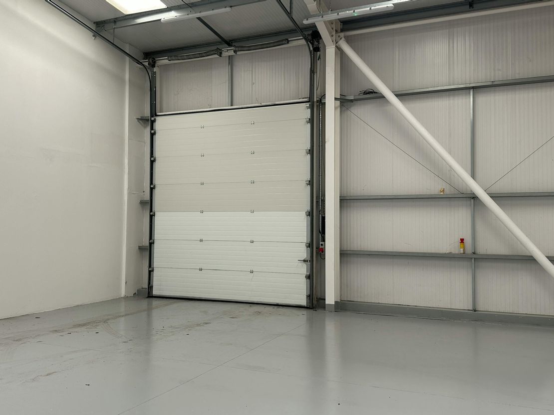 Lythalls Lane Industrial Estate, Lythalls Lane, Coventry, CV6 6FL