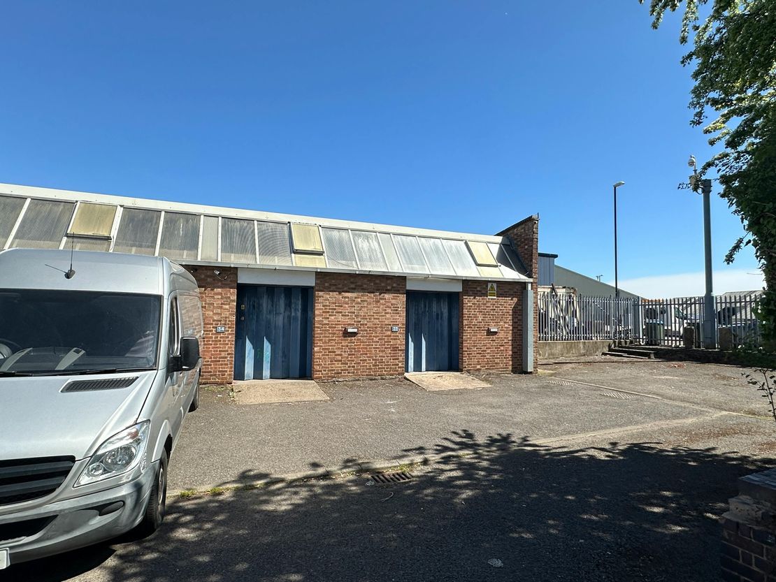 Lythalls Lane Industrial Estate, Lythalls Lane, Coventry, CV6 6FL