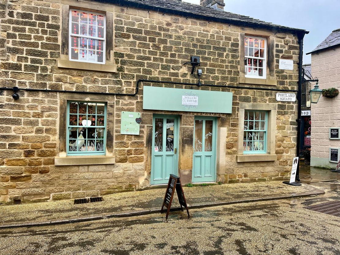 Unit 8 - Portland Square Shopping Centre, Water Street, Bakewell, DE45 1EU