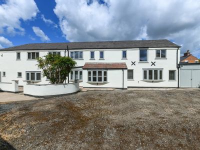 Property Image for The Stables, 196 Porchester Road, Nottingham, Nottinghamshire, NG3 6LH