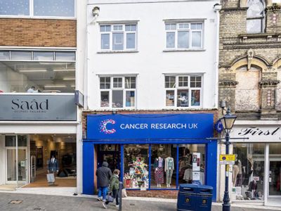 Property Image for 19 Gabriels Hill, Maidstone, Kent, ME15 6HR