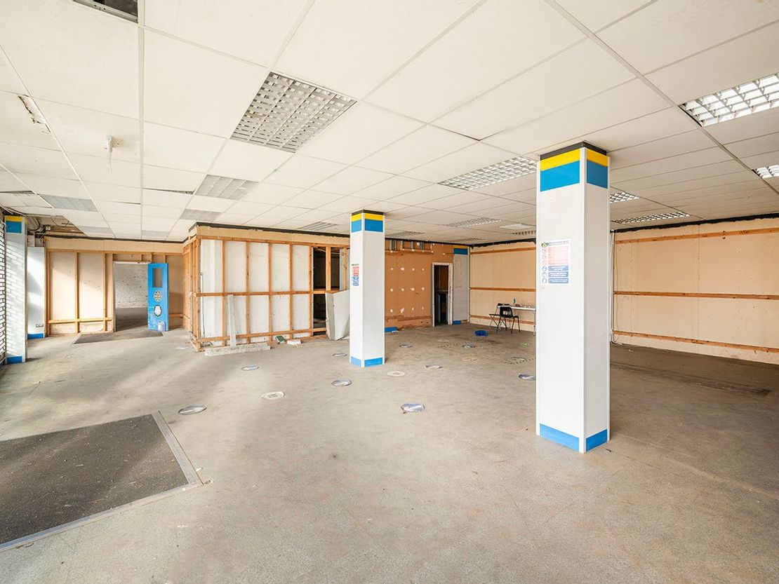 375 Bath Road, Slough, SL1 5QA