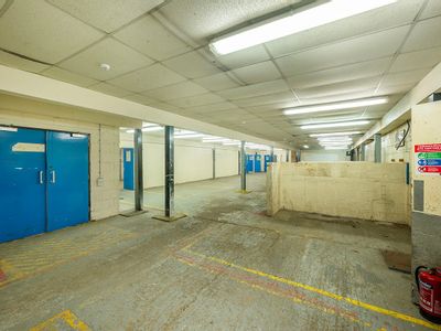 Property Image for 375 Bath Road, Slough, SL1 5QA