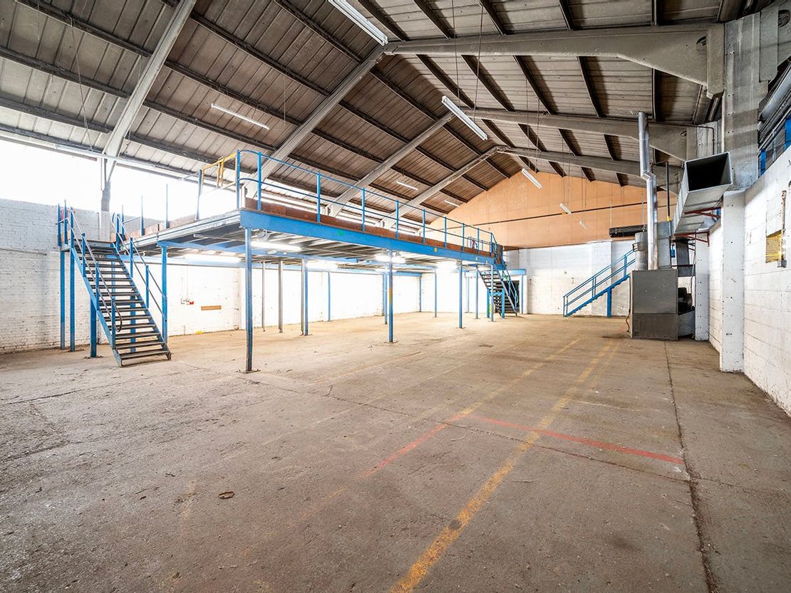 375 Bath Road, Slough, SL1 5QA
