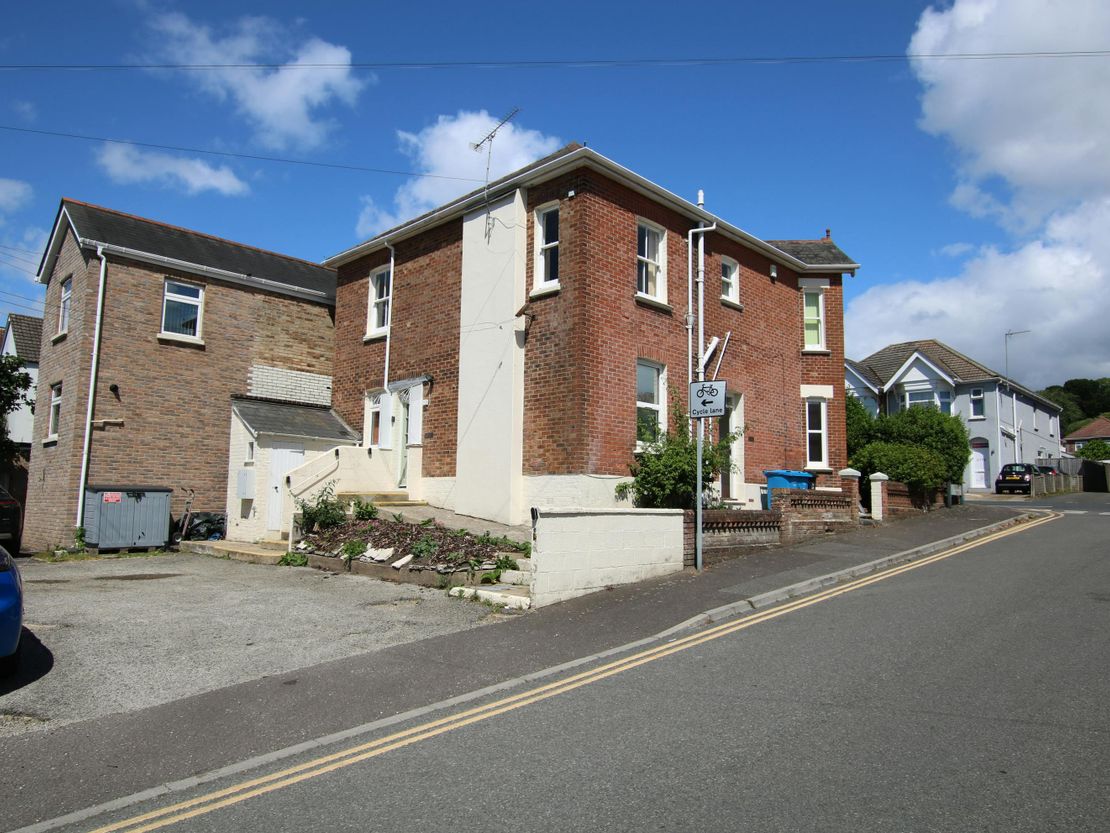 Seaforth House, 176 Bournemouth Road, Poole, BH14 9HA