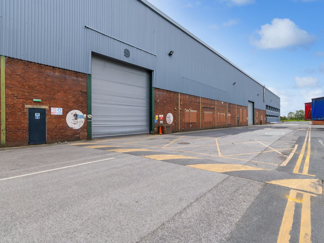 Leeds Bradford Airport Industrial Estate, Harrogate Road, Leeds, LS19 7WP