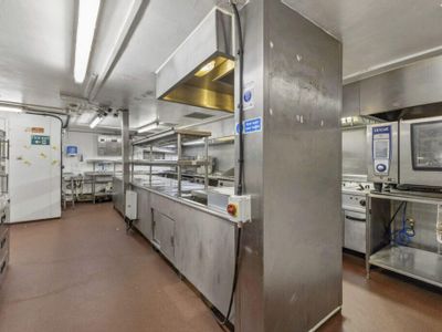 Property Image for Gatwick Manor, London Road, Crawley, RH10 9ST