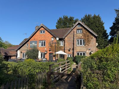 Property Image for Gatwick Manor, London Road, Crawley, RH10 9ST