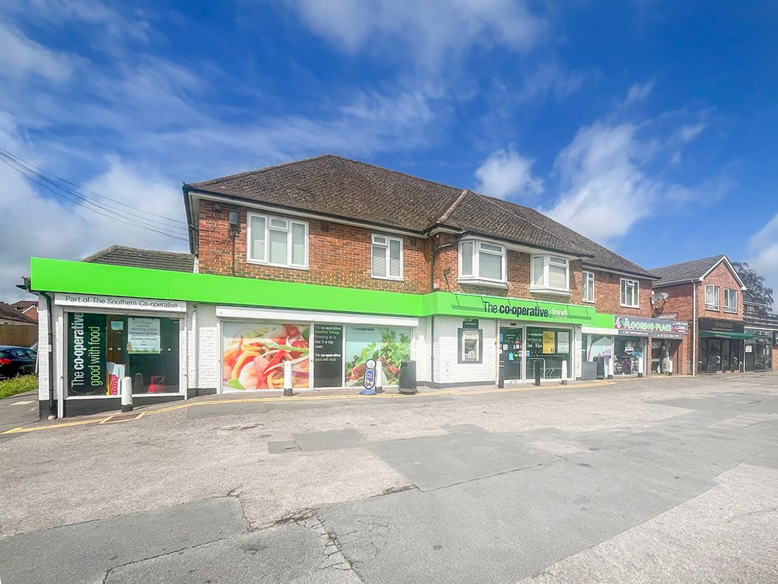47-49 Farnborough Road, Farnham, GU9 9AJ