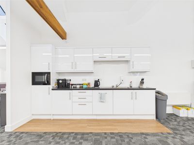 Property Image for First Floor Oak House, Crewe Hall Farm, Old Park Road, Crewe, Cheshire, CW1 5UE