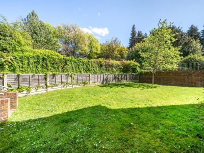 Property Image for Thorne Court, 73 Croham Road, South Croydon, Surrey, CR2 7HG