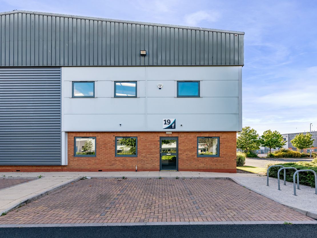 19F White Rose Way, Gateshead, Tyne And Wear, NE10 8YX