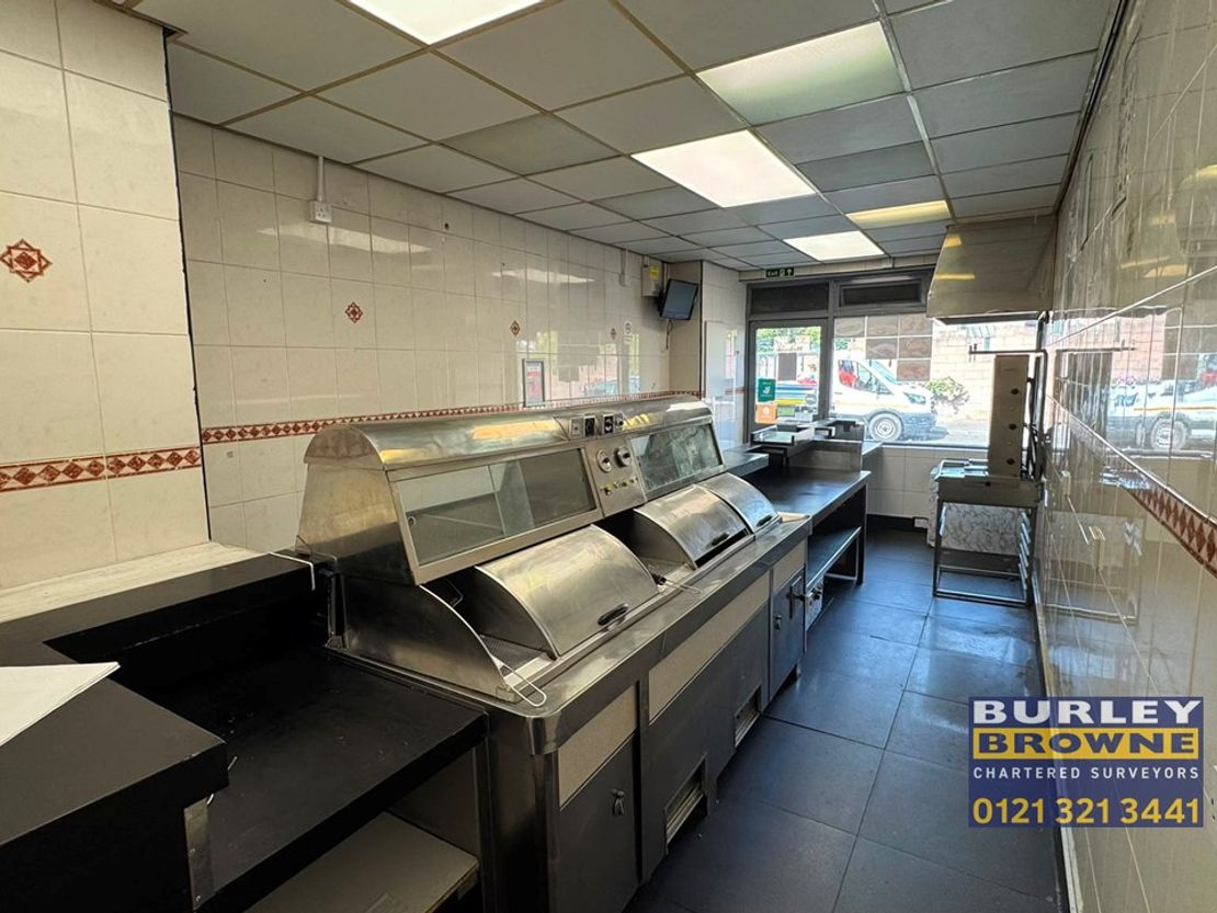 19 Alcester Road, Studley, Warwickshire, B80 7AG