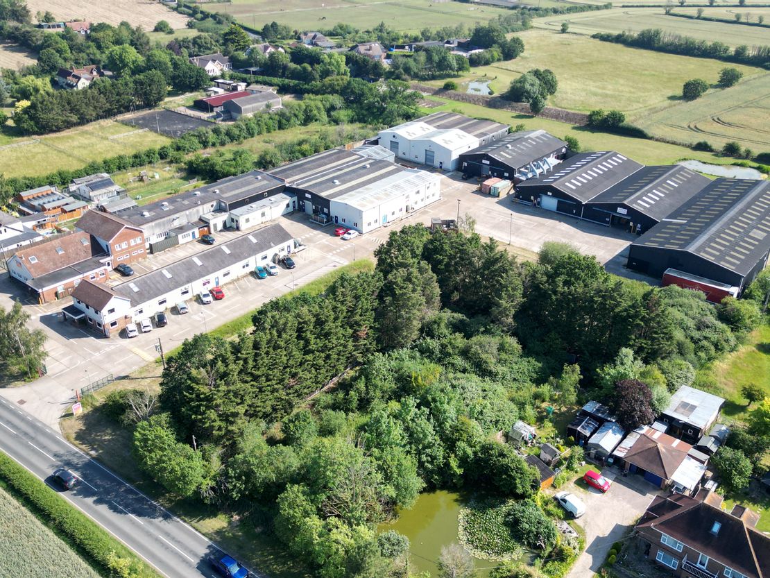 Burnham Road, Mundon, Maldon, Essex, CM9 6NT
