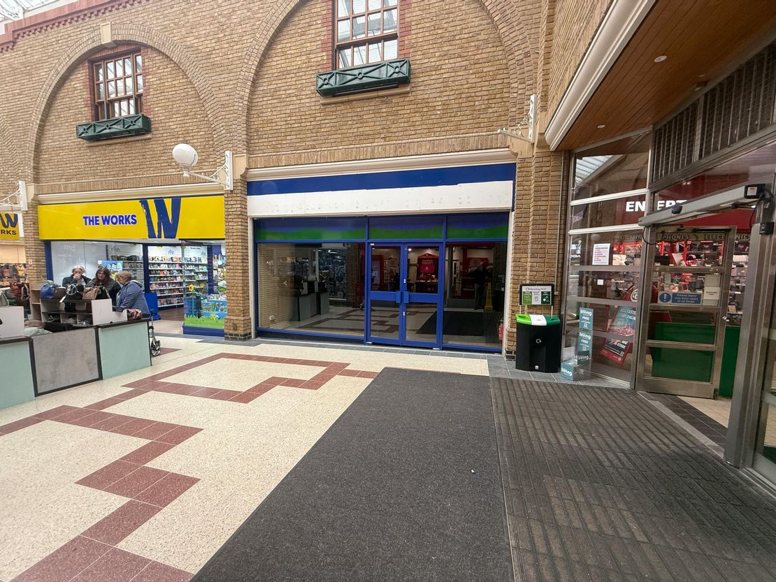 12 Market Place, Burgess Hill, RH15 9NP