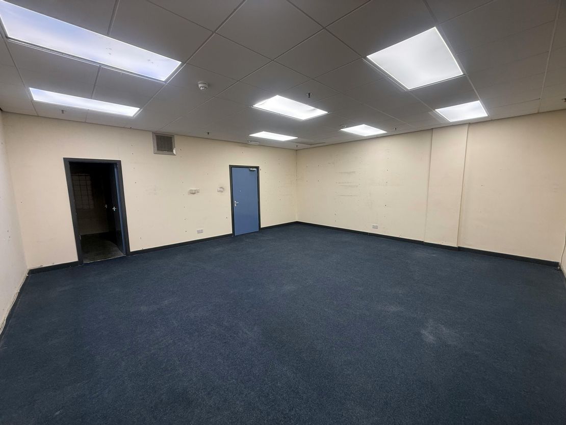 12 Market Place, Burgess Hill, RH15 9NP