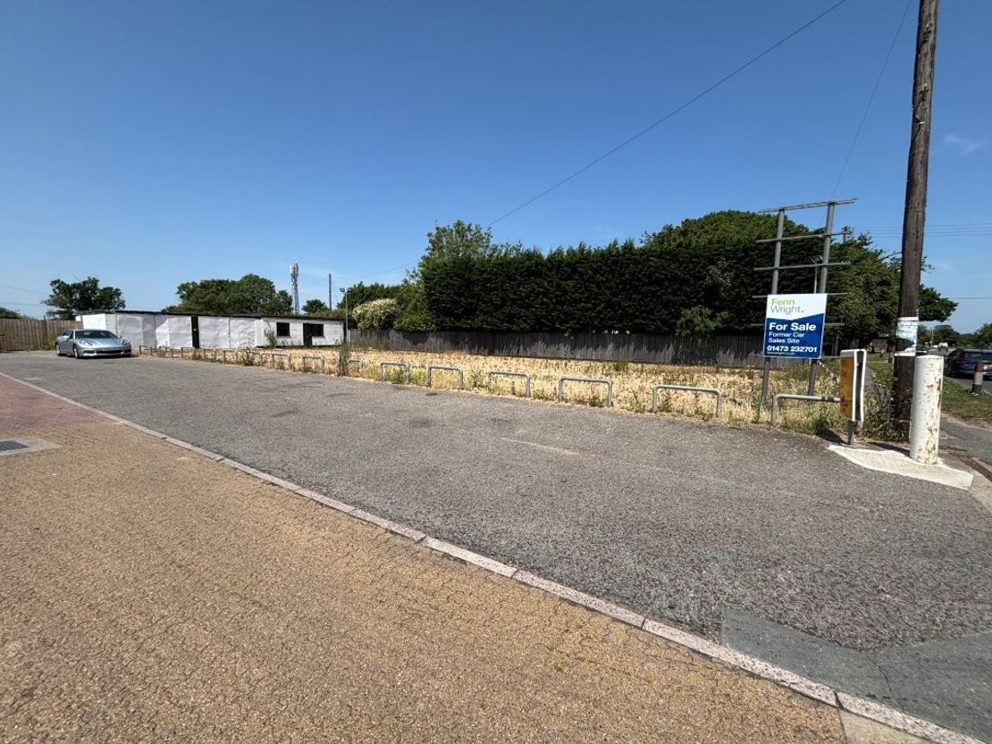 Grove Road (A12 Northbound), Woodbridge, Suffolk, IP12 4LQ