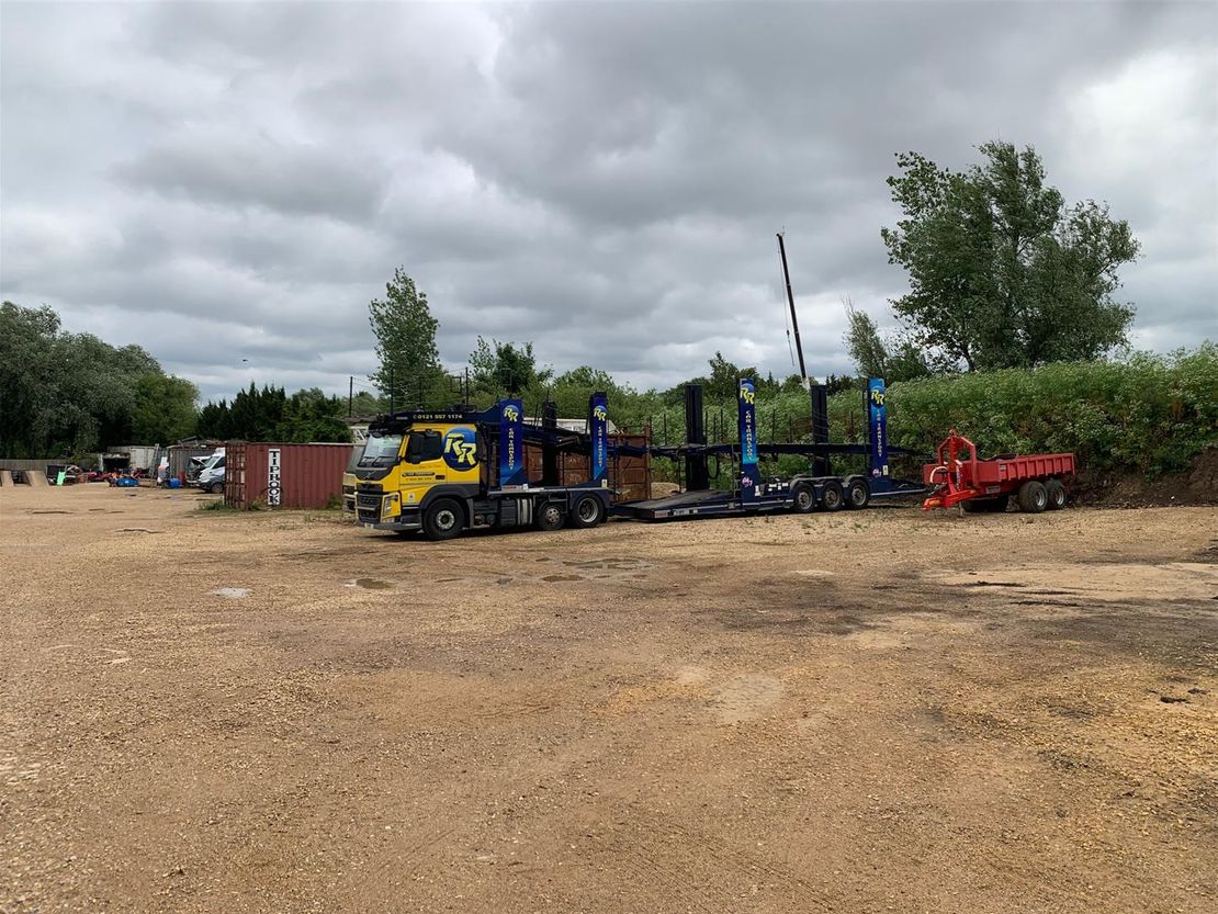 Land to Let - Barholm Road, Tallington, Stamford PE9 4RJ