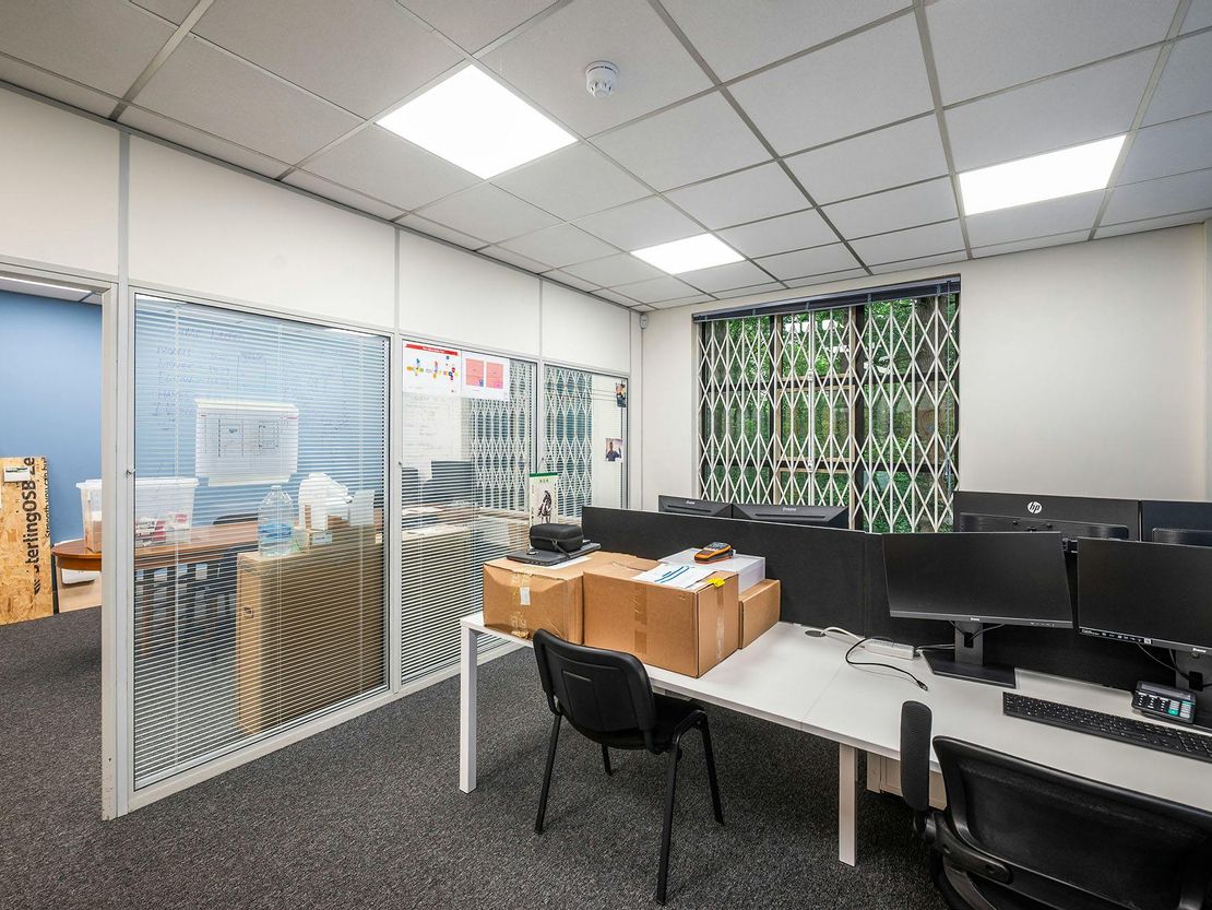 Unit 6, The Progression Centre, Mark Road, Hemel Hempstead, HP2 7DW