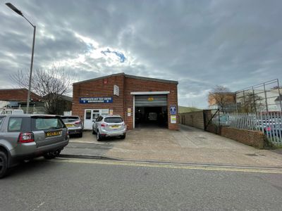 Property Image for Portsmouth MOT Centre, Alchorne Place, Portsmouth, PO3 5QL
