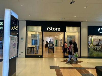 Property Image for Unit 5, County Mall Shopping Centre, Crawley, RH10 1FF