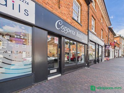 Property Image for 19 High Street, Newport Pagnell, Buckinghamshire, MK16 8AR