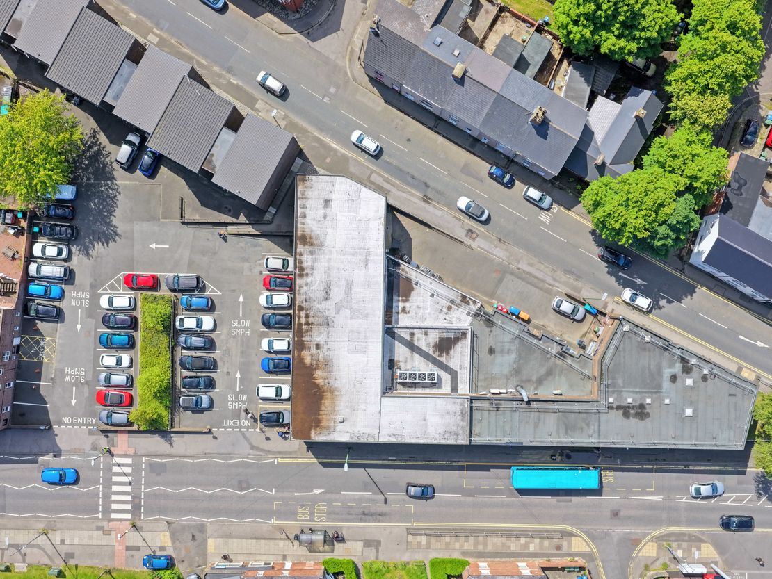 Gilesgate Shopping Centre, Sunderland Road, Duham, DH1 2LH