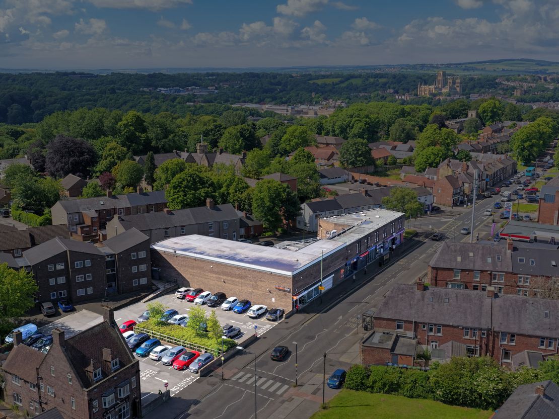 Gilesgate Shopping Centre, Sunderland Road, Duham, DH1 2LH
