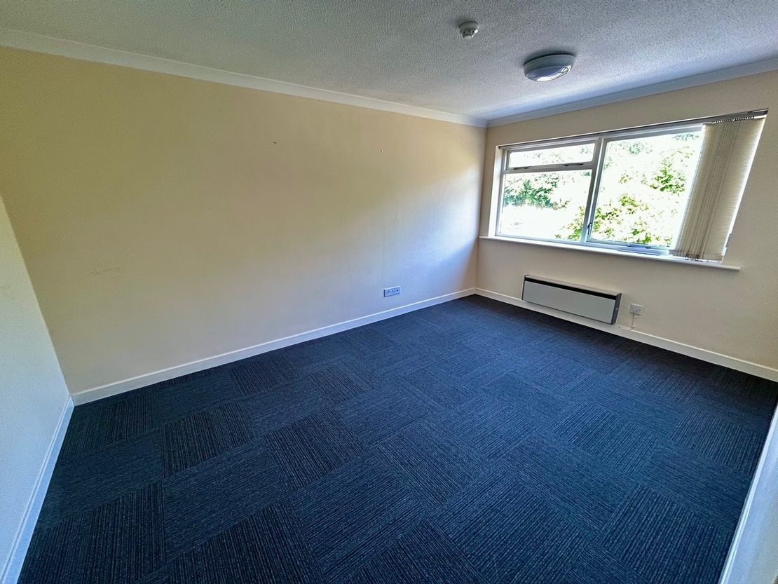 Rear Of 19, Reading Road, Pangbourne, Berkshire, RG8 7LR