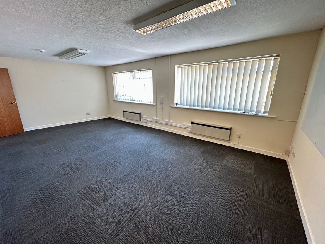 Rear Of 19, Reading Road, Pangbourne, Berkshire, RG8 7LR