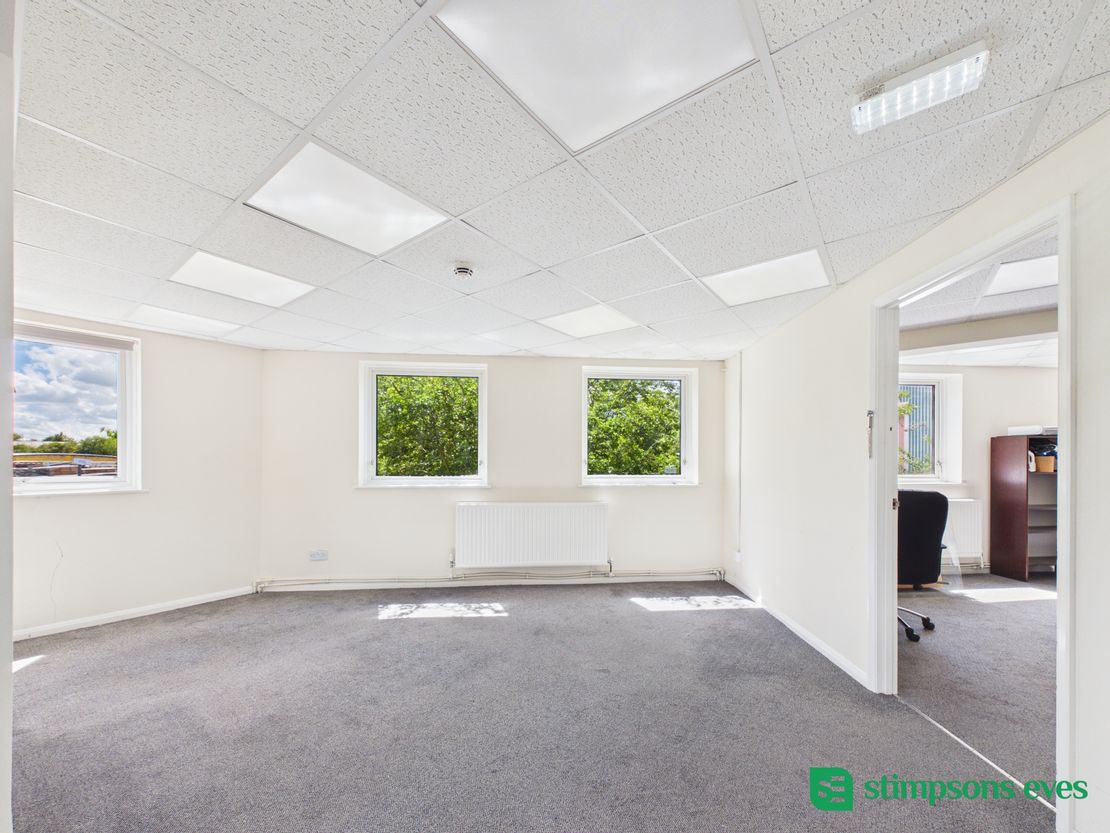 Cherrycourt Way, Leighton Buzzard, Bedfordshire, LU7 4UH
