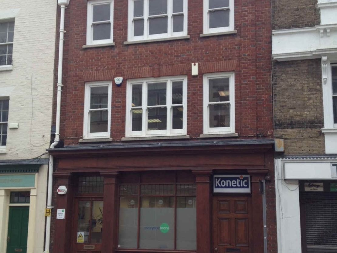 Lower & Ground Floors, 77A High Street, Chatham, Kent, ME4 4EE