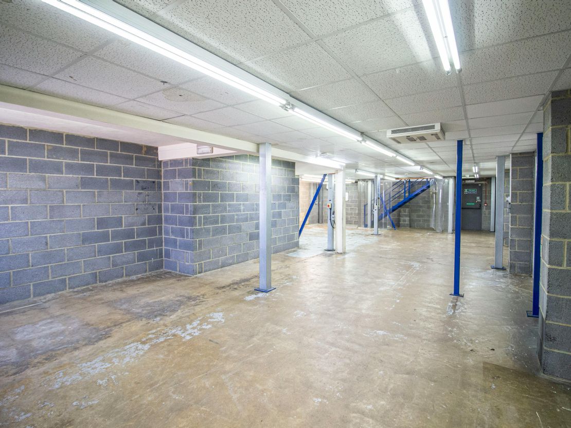 Unit 7 Union Buildings, Wallingford Road, Uxbridge, UB8 2FR