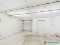 Property Image for 24 West Street, Dunstable, Bedfordshire, LU6 1SN