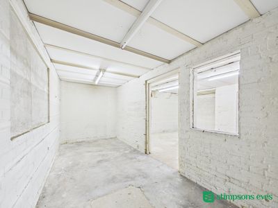 Property Image for 24 West Street, Dunstable, Bedfordshire, LU6 1SN