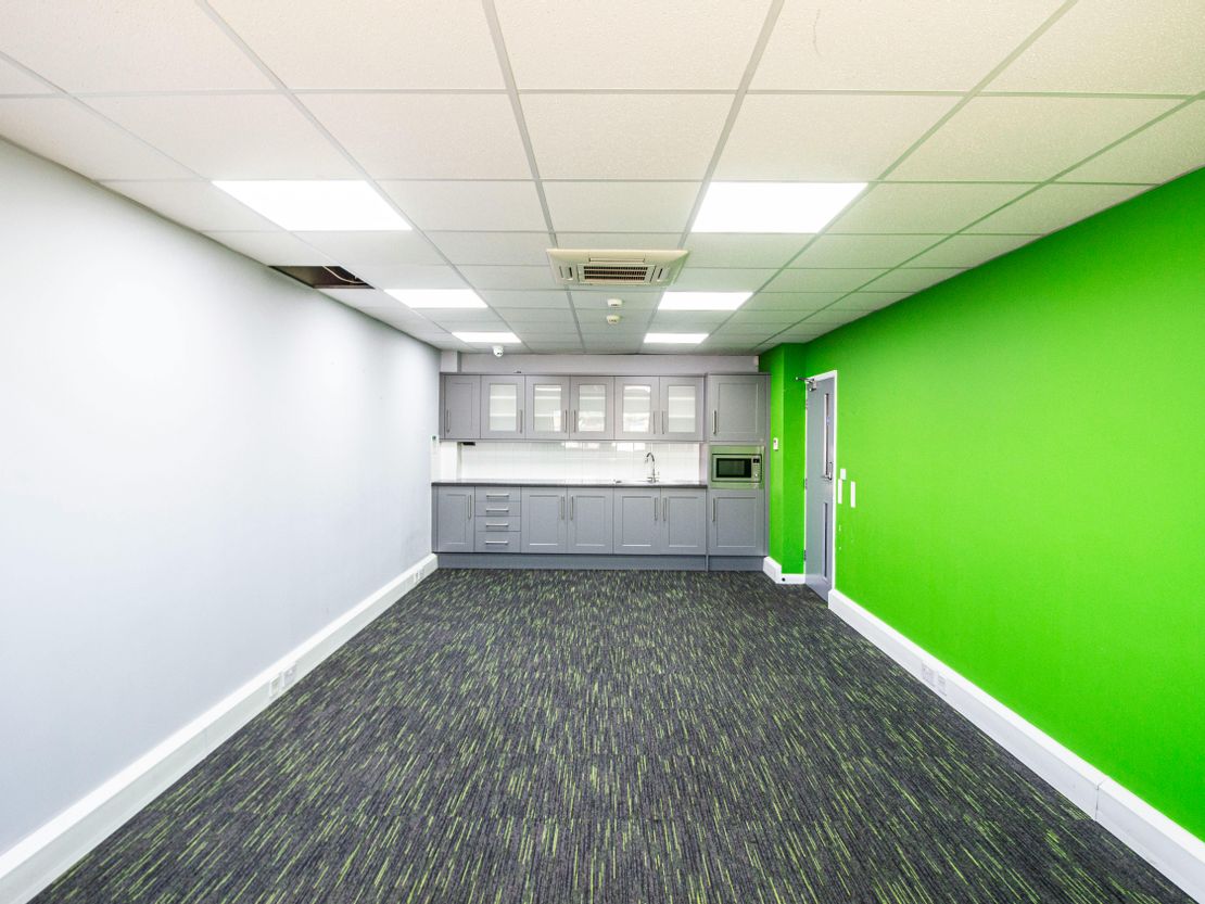 Unit 6 Union Buildings, Wallingford Road, Uxbridge, UB8 2FR