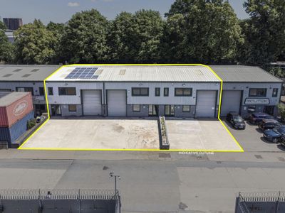 Property Image for Units 5, 6 & 7 Union Buildings, Wallingford Road, Uxbridge, UB8 2FR