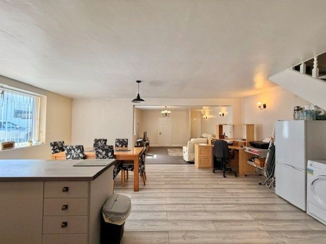 Sharn Bek, 24 Alexandra Road, Blackpool, FY1