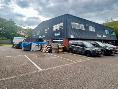 Property Image for Freemantle House, Unit 26, Kingsclere Park, Newbury, Hampshire, RG20 4SW