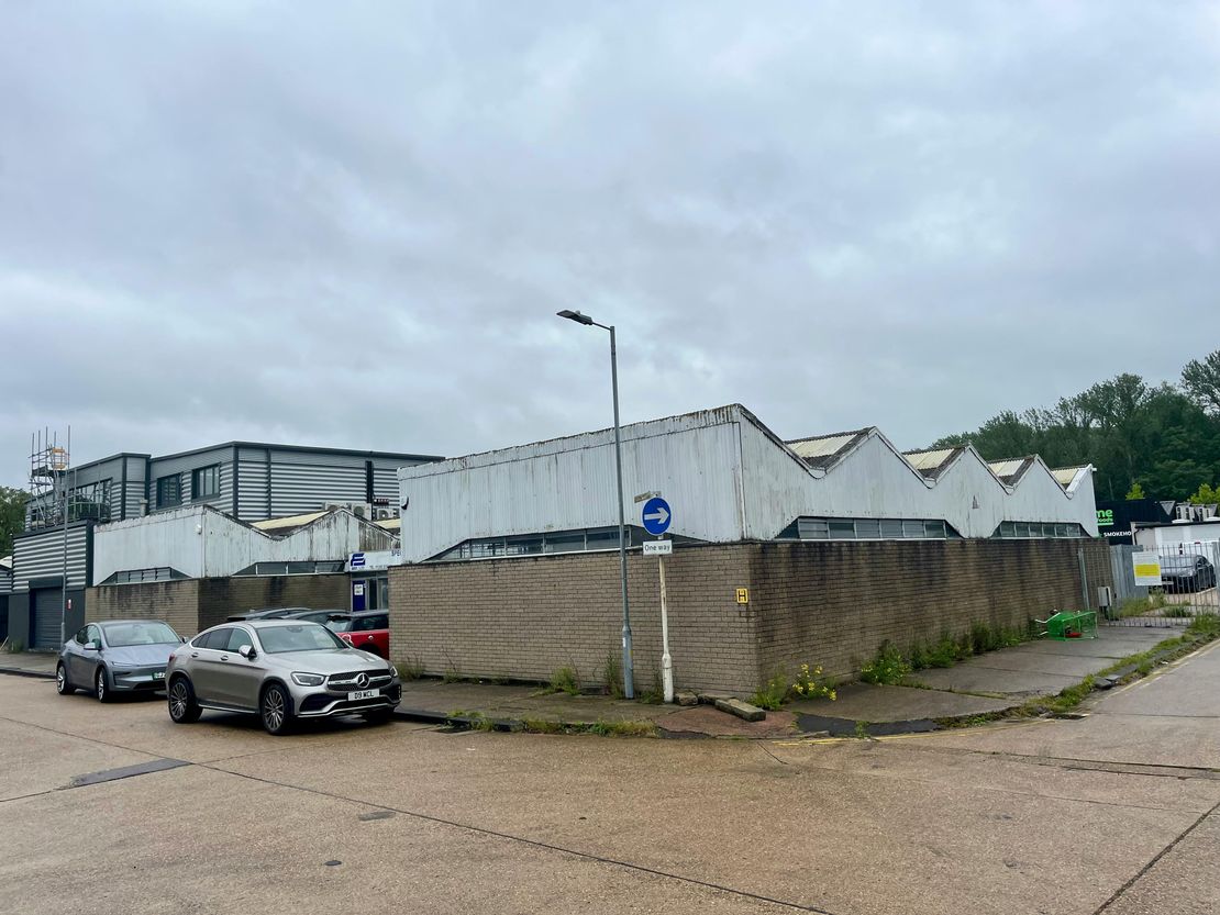 6-8 Howard Chase, Basildon, SS14 3BD