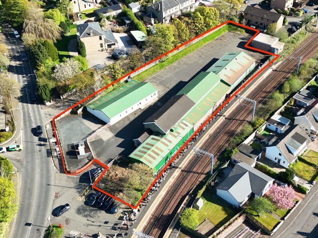 East Kilbride Road, Busby, East Renfrewshire, G76 8HY