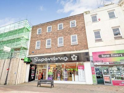 Property Image for 19 Fore Street, Bridgwater, TA6 3NH