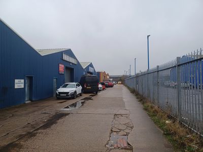 Property Image for Unit 1 Waterside Park, Old Wolverton Road, Wolverton, Milton Keynes, MK12 5NP
