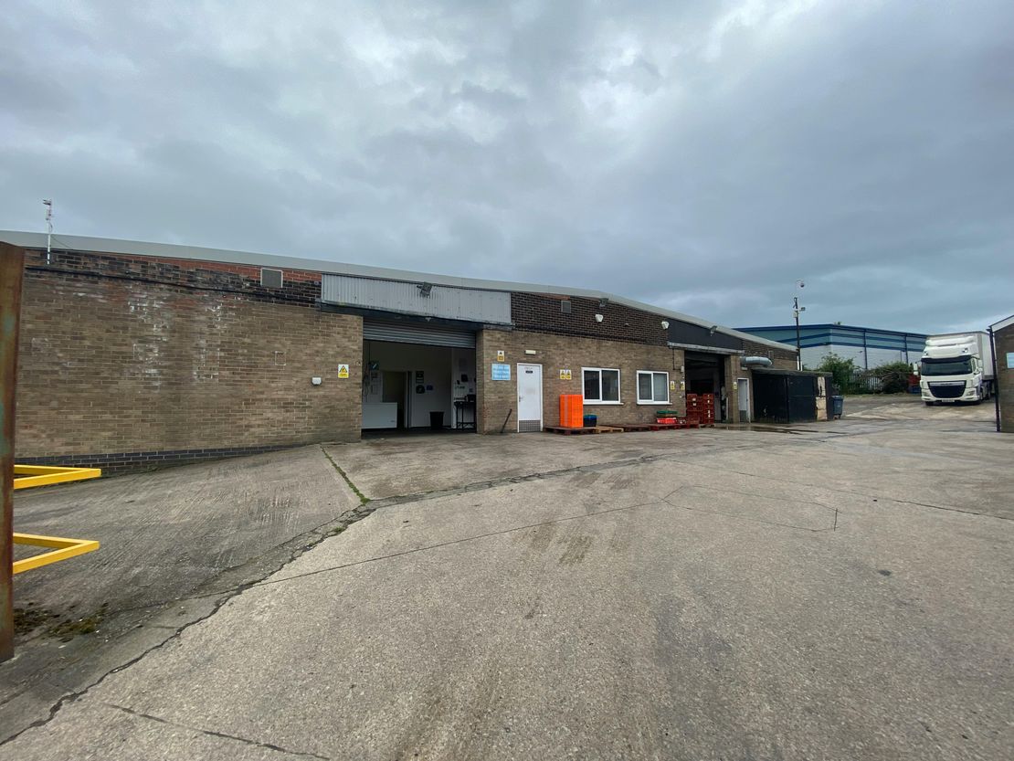 Unit 1 Lotherton Way, Leeds, LS25 2JY
